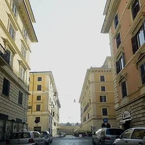 Via Montebello Apartment